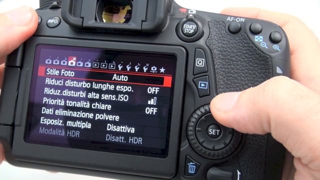 Canon EOS 70D VS Nikon D7100 + ISO Test RECENSIONE смотреть онлайн