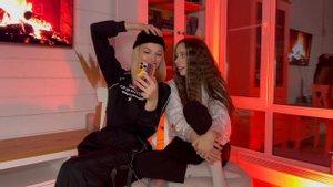 Аллен Дуэль и Лия Стеффи😊😊😊😊