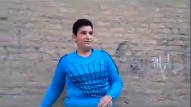 Кушает кукурузу смотреть онлайн