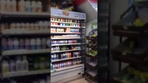 Магазин 7-Eleven возле нашего отеля.