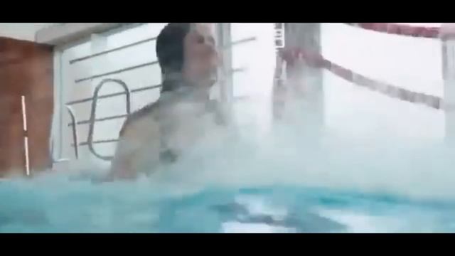 يغتصبها شاب اصغر منها لكنها تحبه فتتركه يفعل ذلك ملخص