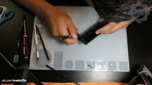 Highscreen Boost 3 / Boost 3 Pro - замена экрана, разборка / сборка