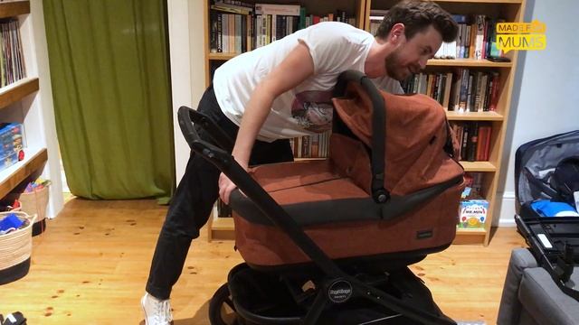 How to fold the Peg Perego TEAM? | MadeForMums смотреть онлайн