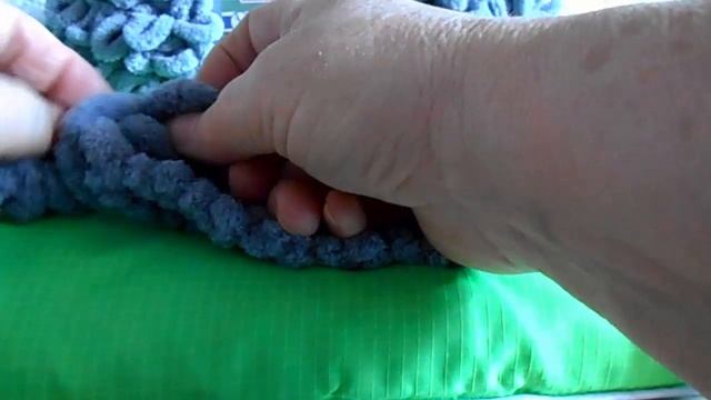 2 урок Вяжем изнаночные петли.Пряжа Ализе Пуффи. 2 lesson We knit the wrong loops. Yarn Alize Puffy смотреть онлайн
