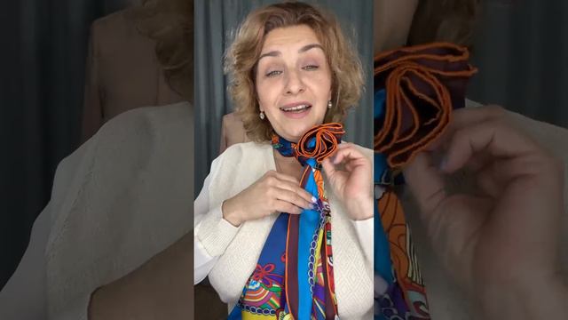 Платочная библиотека 24.02.24: читаю шелковые платки, примеры драпировки, советы как носить платки