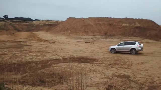 Глина,известь ,слоистость в карьере в Тальке Иркутская обл смотреть онлайн