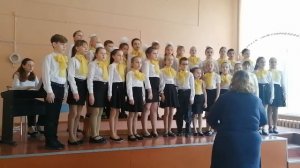 Младший сводный хор ДМШ N3 г.Белгород.  "Вернусь",- сказал солдат.