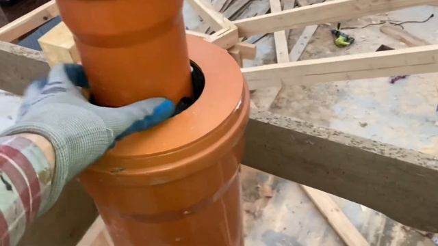 Естественная вентиляция в частном доме | Трубы ПВХ с утеплением во избежание образования конденсата смотреть онлайн