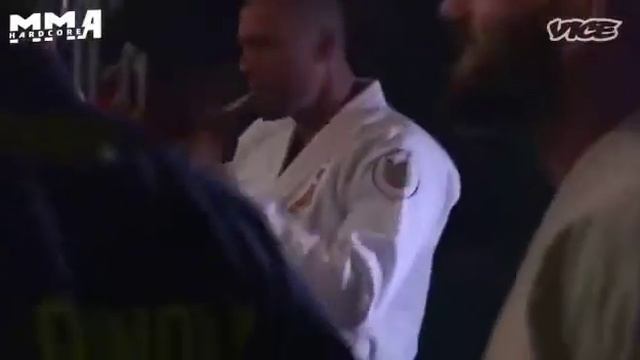 НАКУРЕННЫЕ БОИ БЕЗ ПРАВИЛ смотреть онлайн