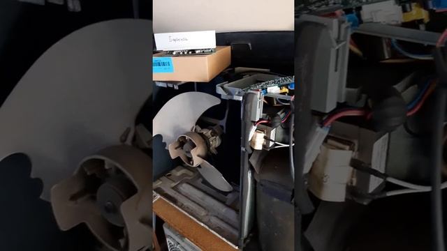 Проверка новой платы наружного блока инверторного кондиционера Самсунг серии AQV**** смотреть онлайн