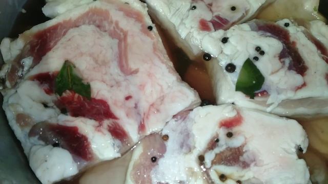 Вкусное сало с чесноком и перцем ? смотреть онлайн