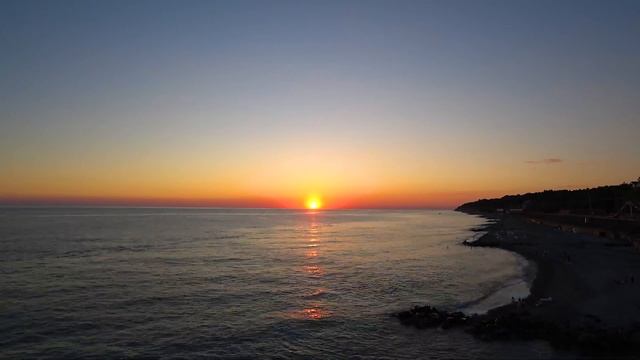 Закат солнца на Черном море смотреть онлайн
