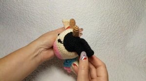 Коровка - игрушка вязаная крючком