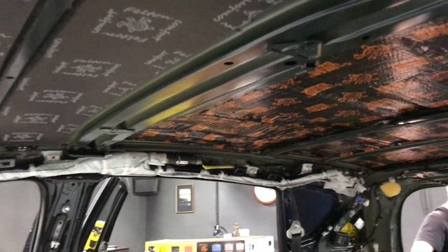 Toyota RAV4, хорошая шумоизоляция кроссовера. Максимальная эффективность при минимальной толщине