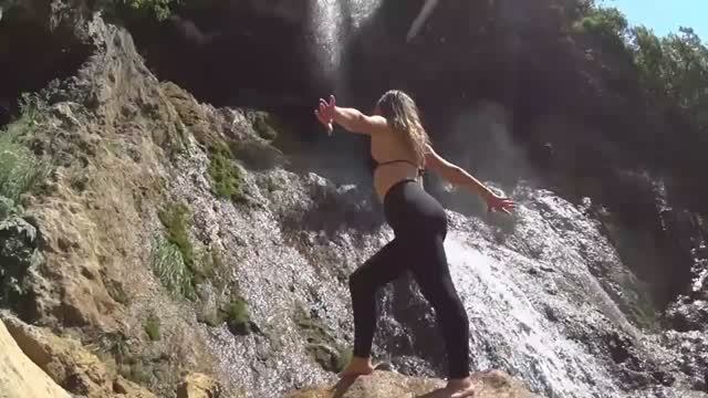 Поход к водопадам в Гуамском ущелье. Водопад в пещере. Часть 2