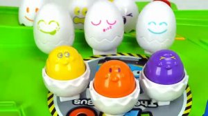 Learn Shapes and Colors with Hide N' Squeak Eggs!