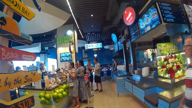 Фудкорт в Терминале 21. Тайланд. Паттайя. Ноябрь 2019 г. смотреть онлайн