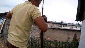 Бюджетное, но красивое крыльцо из профтрубы. Холодная ковка