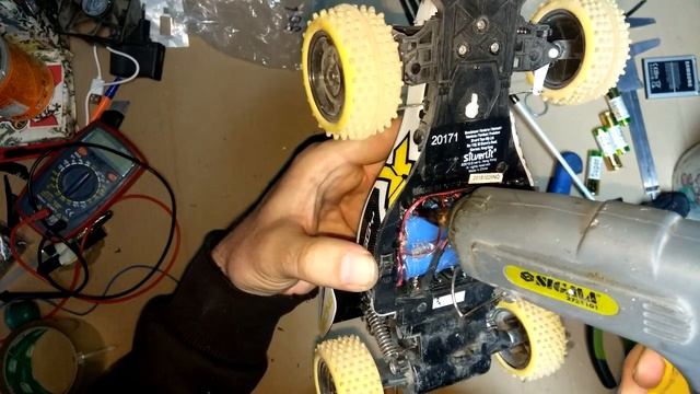 увеличиваем мощность на машинке с радиоуправлением.бюджетный монстр для дрифта.тюнинг. RCDRIFT.RDS. смотреть онлайн