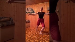 Ронд де жам партер на середине