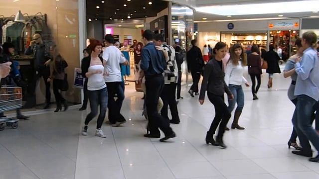 kizomba flashmob смотреть онлайн