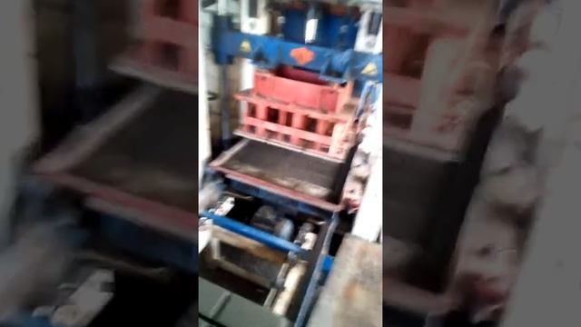 Производство тротуарной плитки брусчатка 60 мм на станке FORTEZA 250 A смотреть онлайн