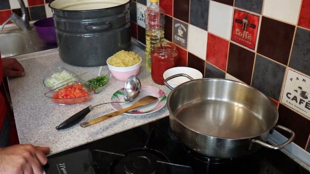 Гусь в Духовке и (Плов из Булгур) смотреть онлайн