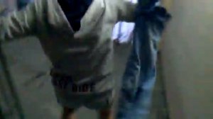 Мальчик бегает по лагерю в трусах! Boy running in shorts!