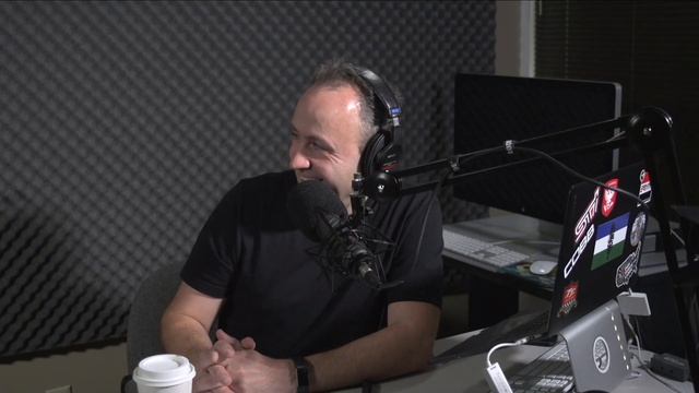 Coffee Break #2: Dumping Adobe смотреть онлайн