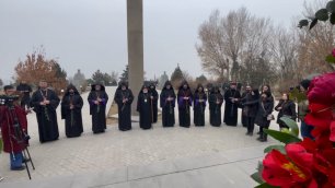 В Дня Армии Католикос Всех Армян посетил пантеон «Ераблур»