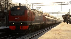 "Неспешный разгон" ЭП2К-209 с поездом Москва-Чита