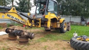 30.08.2021 г. Сняли задний мост NEWHOLLAND B115B