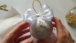 Елочные шары из бархата/ Christmas ornaments in velvet