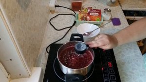 брусничный соус