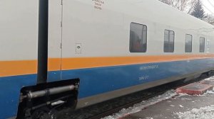 Прибытие поезда 105Т Алматы Петропавлск на вокзал Алматы 2