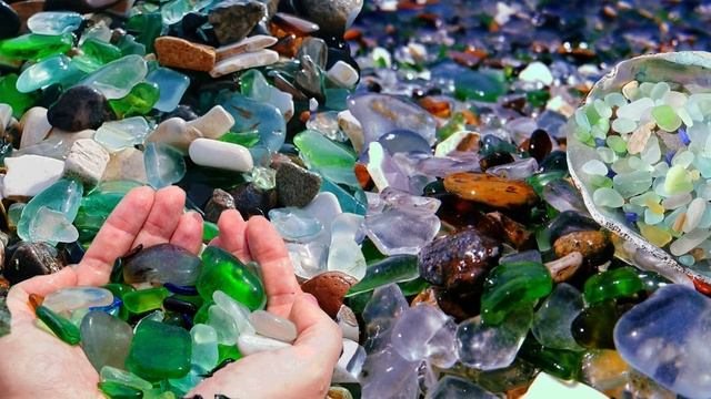 Стеклянная бухта. Красота которая появилась и исчезнет благодаря человеку #удивительныймир #пляжи