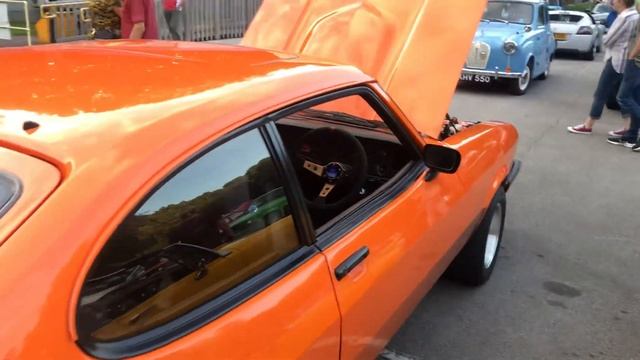 1986 Ford Capri MK3 3.0 S (D187 MOJ) Humber Bridge Classic Car Night 15/09/23. смотреть онлайн