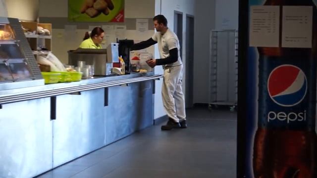 Работа на автозаводе ) Praca na автозаводе w Polsce ) এ কাজ অর্গানাইজেশন উদ্ভিদ, পোল্যান্ড смотреть онлайн