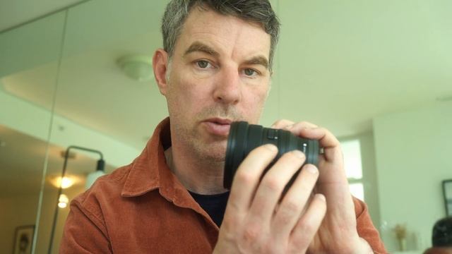 Sony FE Wide Zoom 16-35mm f/4 G Camera Lens Review смотреть онлайн