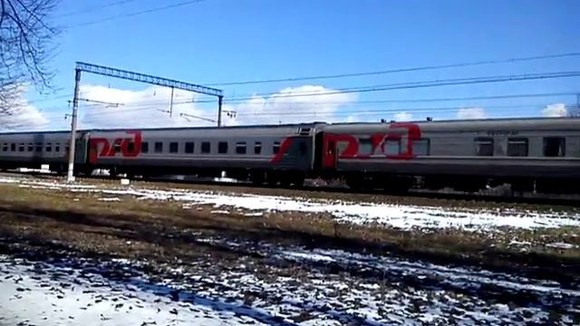 ТЭП 70 с пассажирским поездом смотреть онлайн