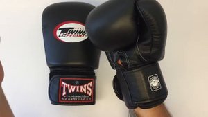 Обзор перчаток Twins BGVL-3