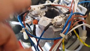 Есть ли смысл покупать DeLonghi EC680 / EC685 / EC785 Dedica если есть ECP? + ENG Subtites