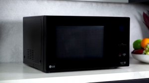 Product Review: LG 42L Neochef Smart Inverter 1200W Black Microwave Oven MS4296OBC