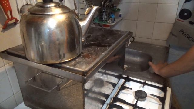 КАК КОПТИТЬ В КВАРТИРЕ? Брошенный свинец на реке! смотреть онлайн