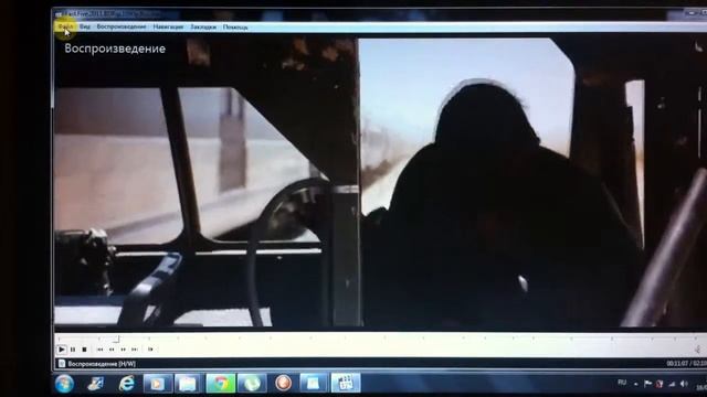 Как сделать фото из видео ?
