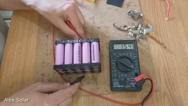 Ремонт аккумулятора карпового кораблика для прикормки. МОГ СГОРЕТЬ не только кораблик! смотреть онлайн