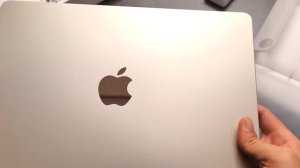 4K / New M2 MacBook Air Unboxing!