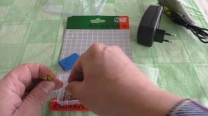 Ремонт AV ресивера Yamaha RX-V563 - демонтаж микросхемы с помощью гравера SLITE P-500-10.