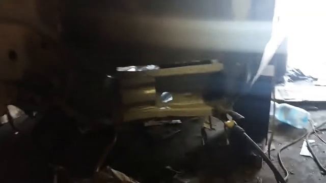 2109 Латаем брызговик!!! смотреть онлайн