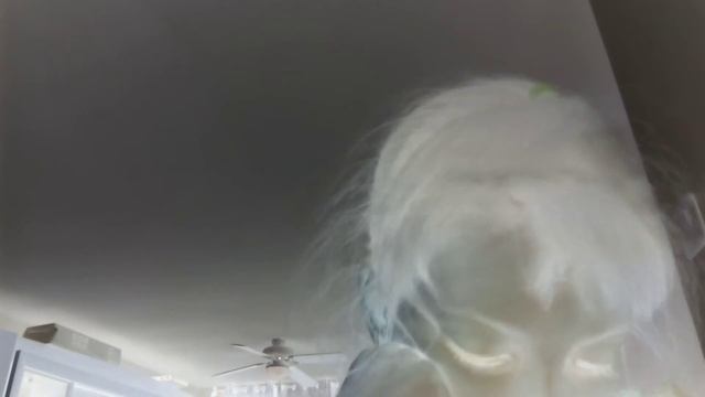 Карина. Чєтает. Скаски! смотреть онлайн